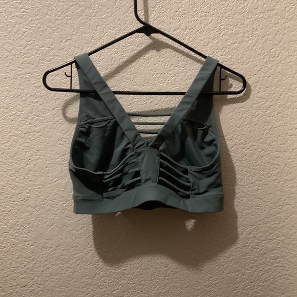 Xersion sports bra - Picture 5 of 8